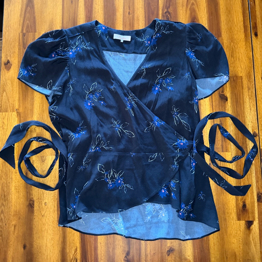 Parker Navy Floral Wrap V-Neck Blouse Size Medium